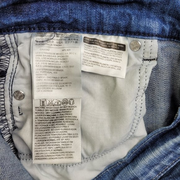 Womens Levis Capris Size 6 Blue Cuffed Stretch Cotton Straight Leg Mid Rise - Picture 14 of 15